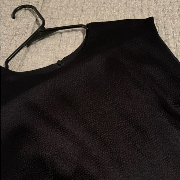 Theory Dress - Picture 3 of 5